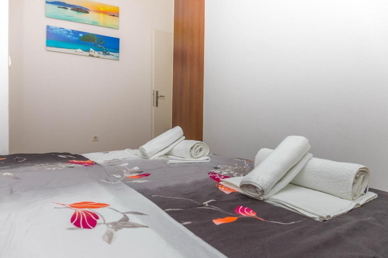 Apartments Ruza Crikvenica Esterno foto